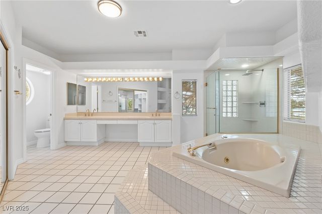 3004 Sun Lake Drive, Las Vegas, NV 89128