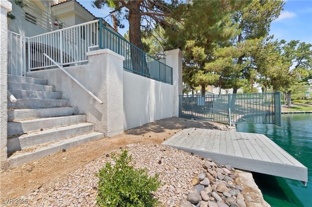 3004 Sun Lake Drive, Las Vegas, NV 89128