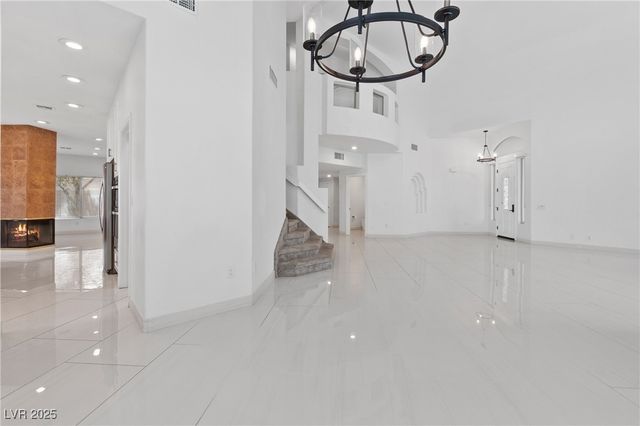 3004 Sun Lake Drive, Las Vegas, NV 89128