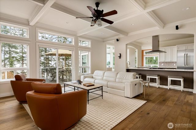 270 Kineth Point Place, Coupeville, WA 98239