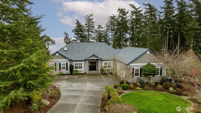 270 Kineth Point Place, Coupeville, WA 98239