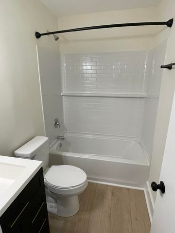 270 Fleming Road A, Charleston, SC 29412