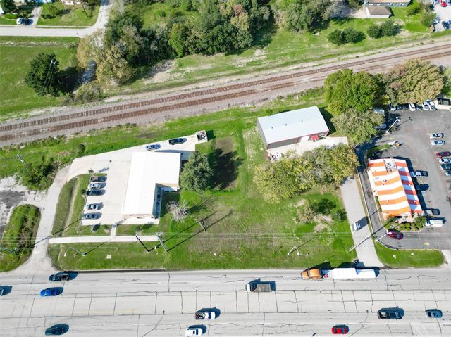 2422-2436 S Main Street, Pearland, TX 77581