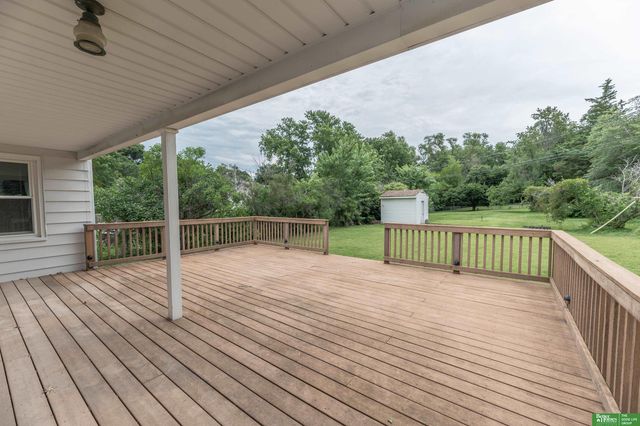 1925 S 47th Street, Omaha, NE 68106