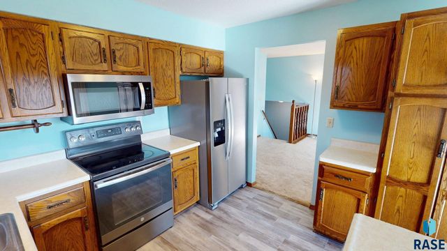 5605 W Missouri St Street, Sioux Falls, SD 57106