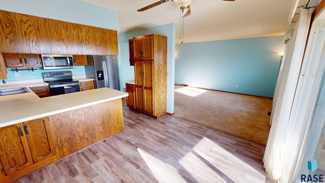 5605 W Missouri St Street, Sioux Falls, SD 57106