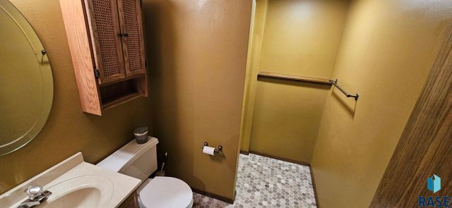 5605 W Missouri St Street, Sioux Falls, SD 57106