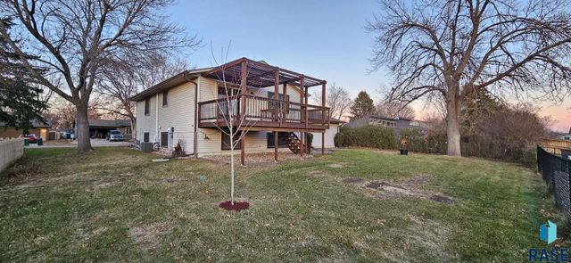5605 W Missouri St Street, Sioux Falls, SD 57106