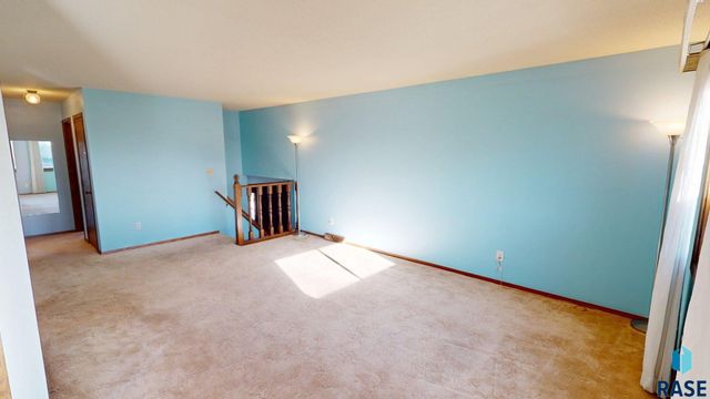 5605 W Missouri St Street, Sioux Falls, SD 57106