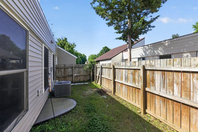 45 MARLBOROUGH CT, New Castle, DE 19720