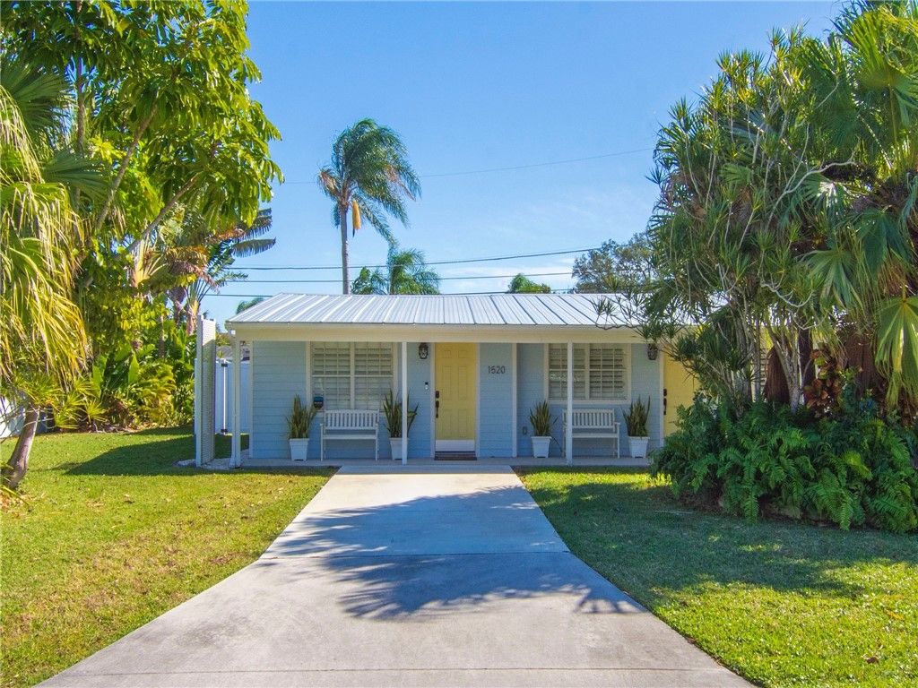 1520 4th Avenue, Vero Beach, FL 32960