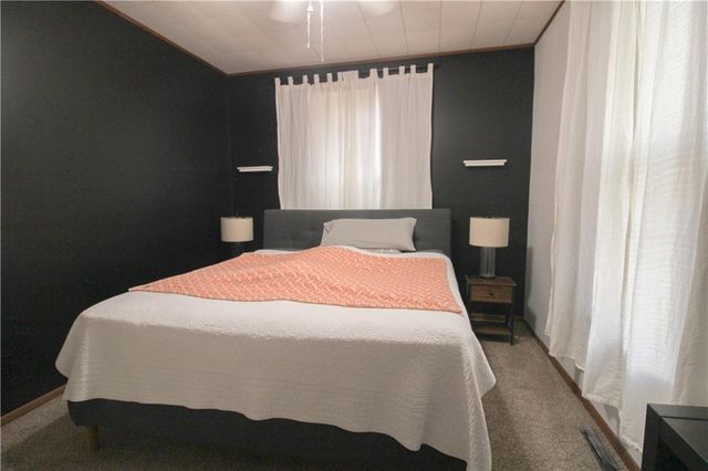 2328 Goff Avenue, St Joseph, MO 64505