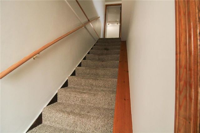 2328 Goff Avenue, St Joseph, MO 64505