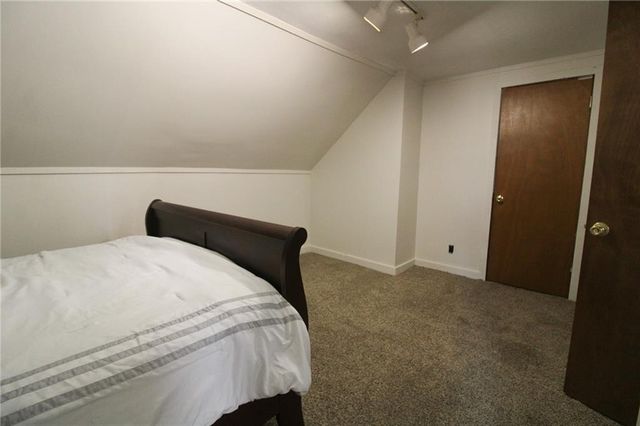 2328 Goff Avenue, St Joseph, MO 64505