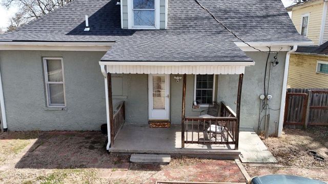 2328 Goff Avenue, St Joseph, MO 64505