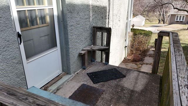 2328 Goff Avenue, St Joseph, MO 64505