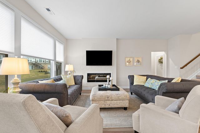 1095 Goldwell Drive, Sunbury, OH 43074