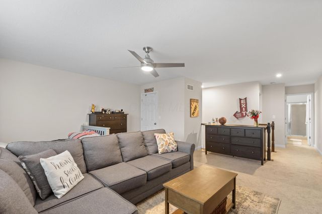 1095 Goldwell Drive, Sunbury, OH 43074