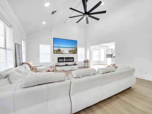 1207 Quail Wood Drive, Destin, FL 32541