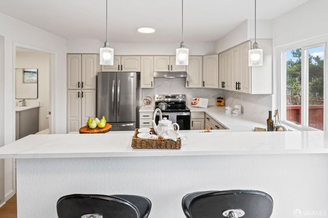 2449 Williamsburg Court, South San Francisco, CA 94080