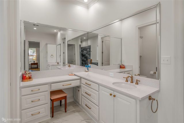 301 Ayres Circle, Benton, LA 71006