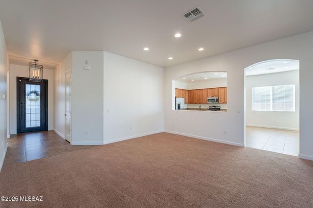 12584 N Sunrise Shadow Drive, Marana, AZ 85658