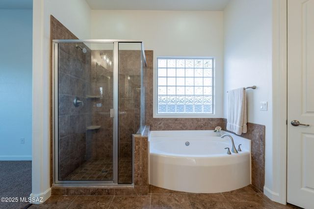 12584 N Sunrise Shadow Drive, Marana, AZ 85658