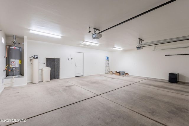 12584 N Sunrise Shadow Drive, Marana, AZ 85658