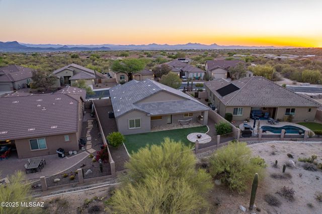 12584 N Sunrise Shadow Drive, Marana, AZ 85658