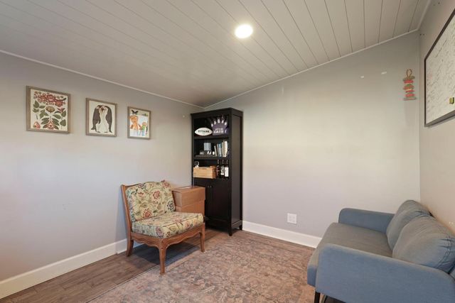 704 N Crescent Ave, Lodi, CA 95240