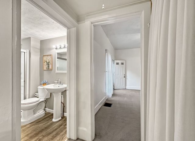 4913 ROCK CREEK Road, Cochranton, PA 16314