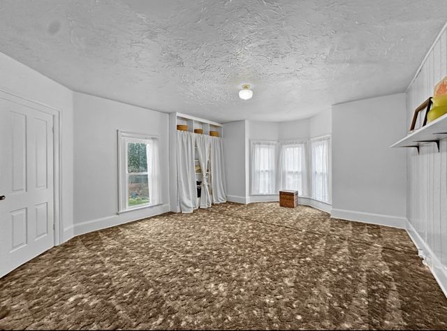 4913 ROCK CREEK Road, Cochranton, PA 16314