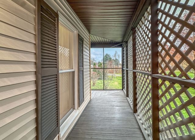 4913 ROCK CREEK Road, Cochranton, PA 16314