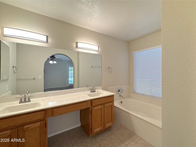 5837 E INCA Street, Mesa, AZ 85205