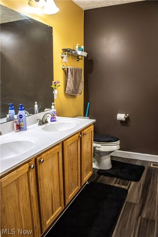 4125 Southwyck Road, Uniontown, OH 44685