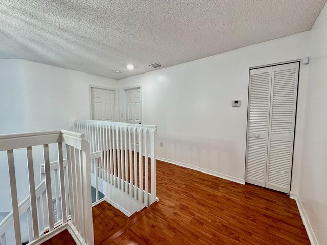 5313 NW 118th Avenue, Coral Springs, FL 33076