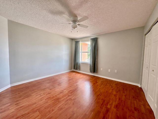 5313 NW 118th Avenue, Coral Springs, FL 33076