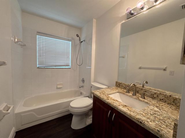 5313 NW 118th Avenue, Coral Springs, FL 33076