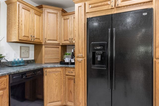 3606 Sun Valley Drive NE, North Liberty, IA 52317