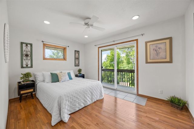 3606 Sun Valley Drive NE, North Liberty, IA 52317