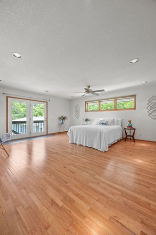 3606 Sun Valley Drive NE, North Liberty, IA 52317