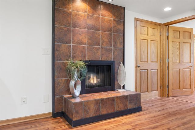 3606 Sun Valley Drive NE, North Liberty, IA 52317