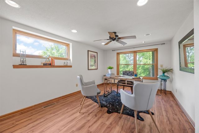 3606 Sun Valley Drive NE, North Liberty, IA 52317