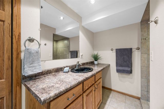 3606 Sun Valley Drive NE, North Liberty, IA 52317