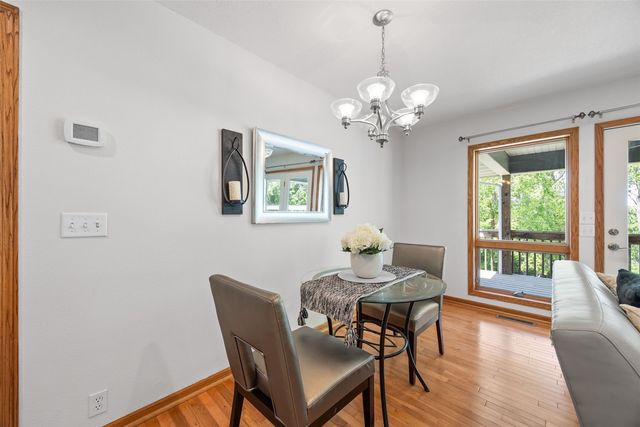 3606 Sun Valley Drive NE, North Liberty, IA 52317