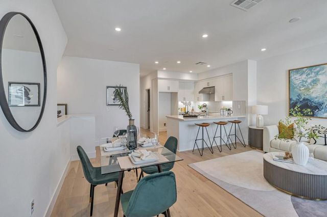 1125 Esther Court, Palo Alto, CA 94303