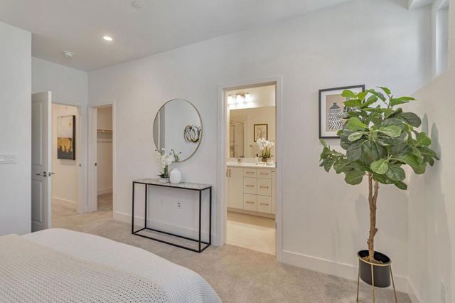 1125 Esther Court, Palo Alto, CA 94303