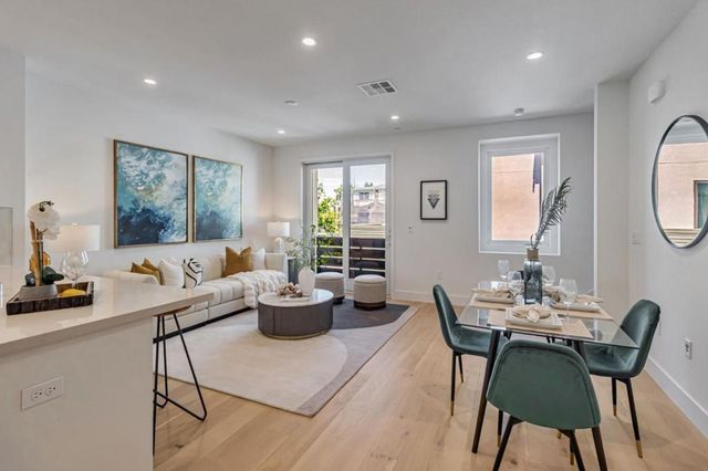 1125 Esther Court, Palo Alto, CA 94303