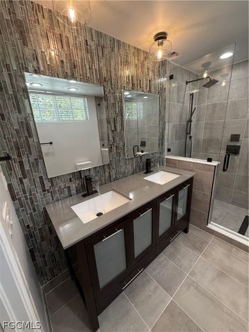 28053 Sunset DR, Bonita Springs, FL 34134