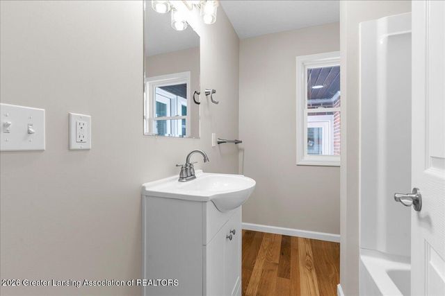 1501 Shubel Avenue, Lansing, MI 48910